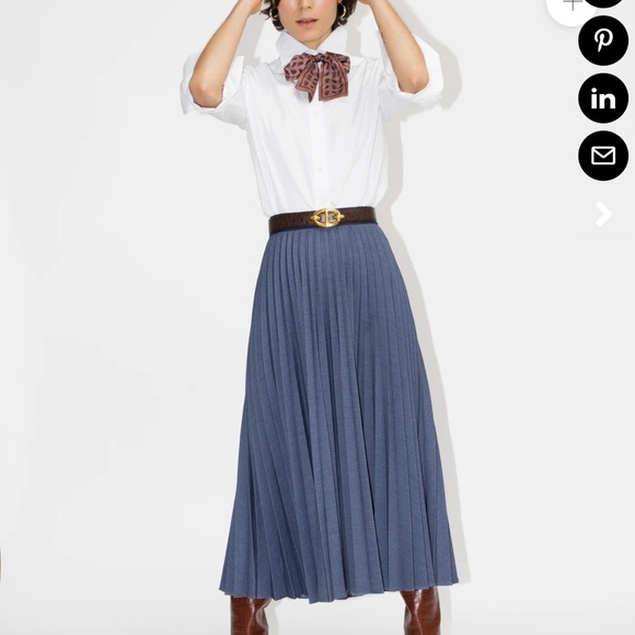 Chic Blue Midi Skirt size 0 - Picture 1 of 7